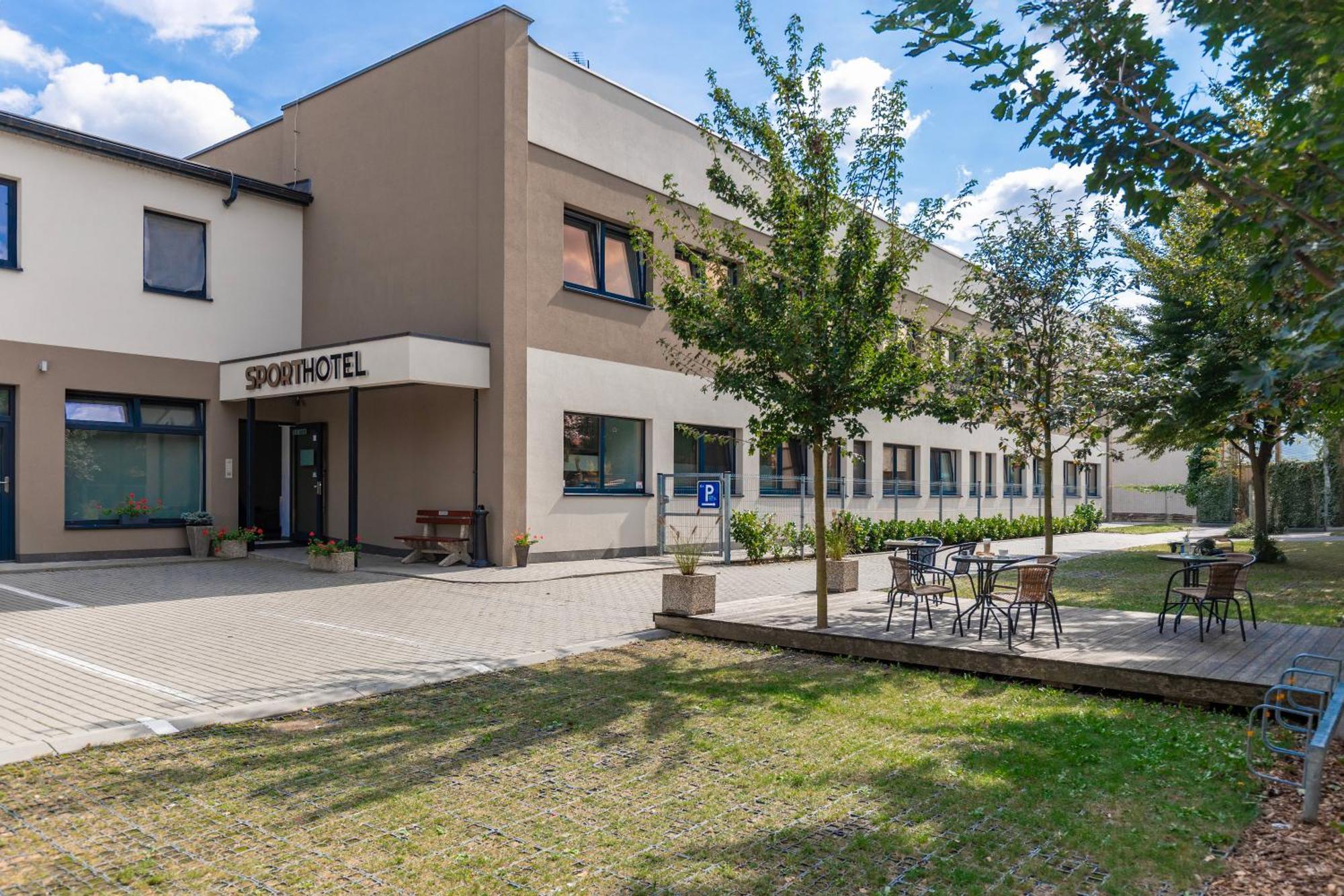 Sport Hotel Centrum Valašské Meziříčí Extérieur photo